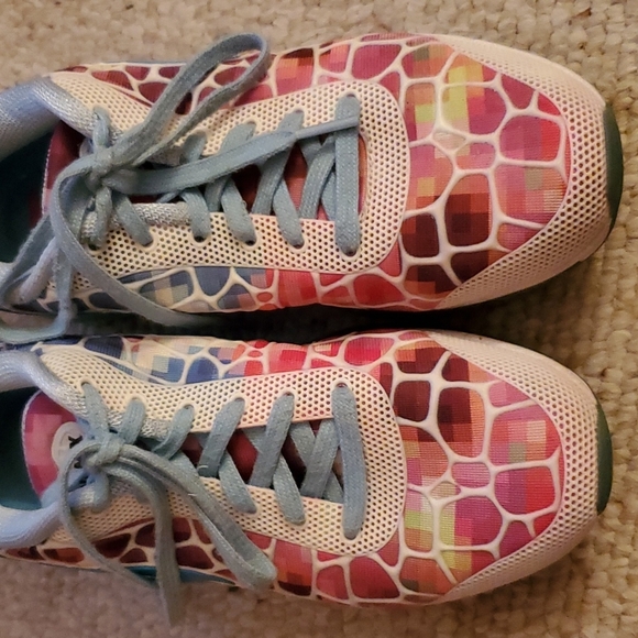 Women's One Mix Sneakers - Picture 6 of 14